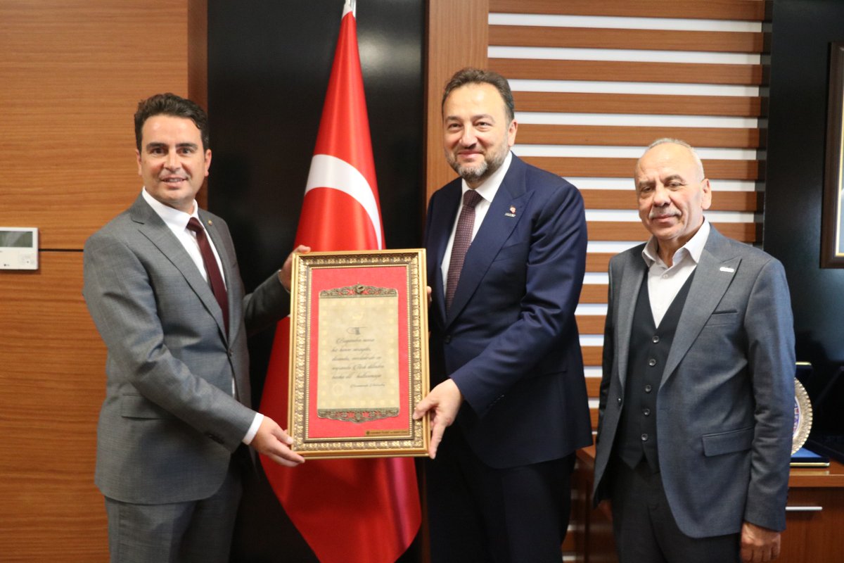 MUSIADKaraman's tweet photo. MÜSİAD 107. Genel idare kurulu toplantısı münasebeti ile Karaman'a gelen MÜSİAD Genel Başkanı Sn. Mahmut ASMALI İle birlikte MÜSİAD Karaman şubesi olarak Karaman Ticaret ve Sanayi Odasın Yönetimini ziyaret ederek Karaman sanayisi ve ekonomisi ile ilgili hasbihal ettik. https://t.co/3ZO46PV8af