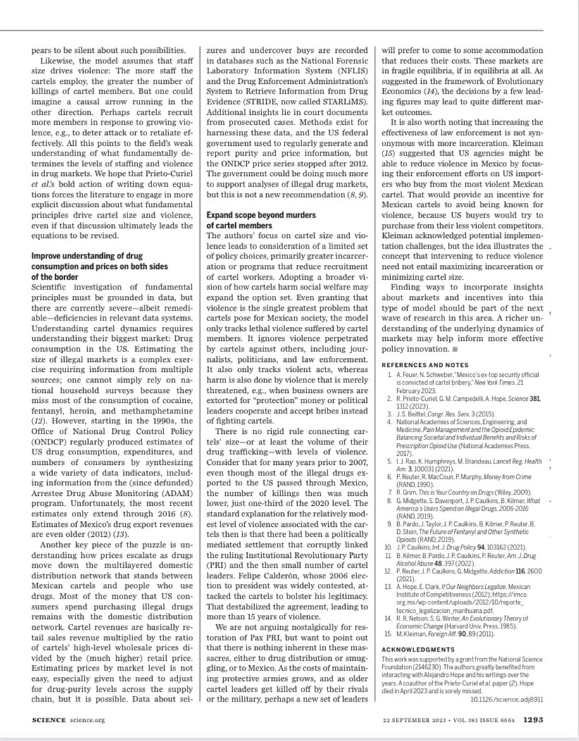 “En México, el Ejército, la Marina y la Guardia Nacional tienen unos 100 mil elementos desplegados para contener y combatir al narcotráfico. Esto es, más o menos, la mitad de los soldados que tenía el Ejército de Ucrania cuando Rusia los invadió. Y es, también, casi la mitad de
