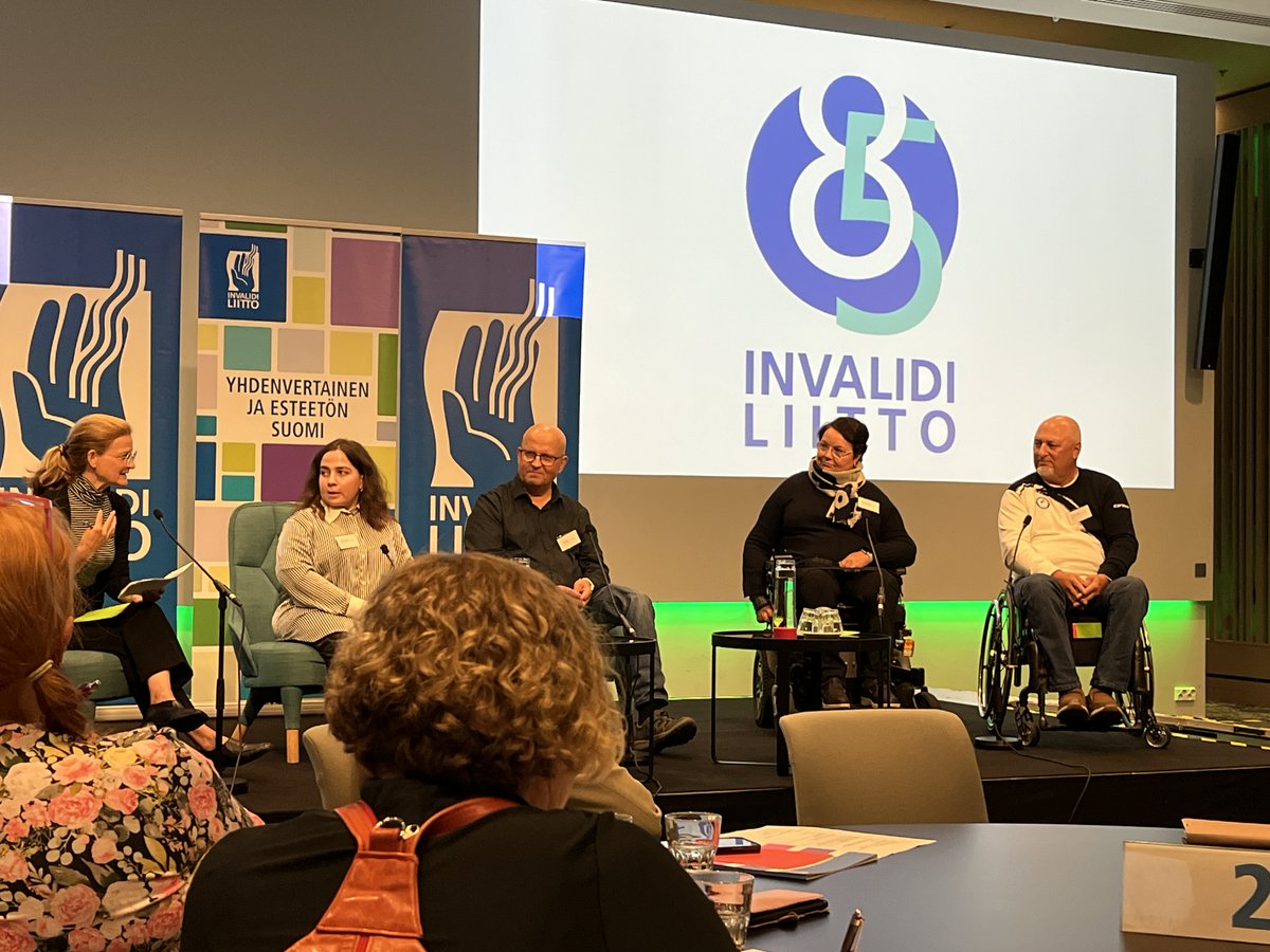 Invalidiliitto's tweet photo. Järjestöpäivien avauspäivä päättyi paneelikeskusteluun siitä, miten vetovoimainen yhdistys on tulevaisuudessa jäsenten tukena. Panelistit: osaamisen kehittäminen, synergiaedun hakeminen ja katseen siirtäminen kohti tulevaa on tärkeää. #muutosluottamus https://t.co/ufF2dn1eSQ