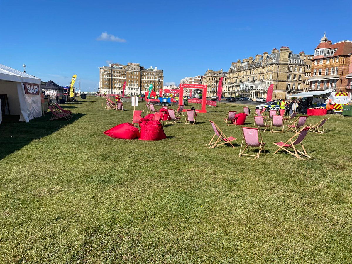 llangridgesja's tweet photo. Today we are supporting with the set up at Windsor 10k and providing logistics support to London to Brighton off road race #logistics #events @SJA_Logistics https://t.co/qC7lHjd0IJ