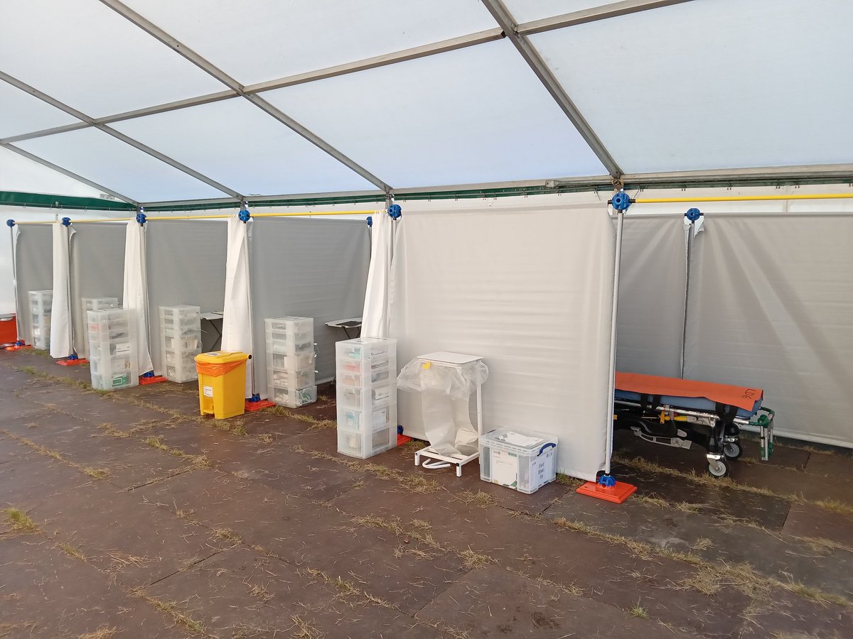 llangridgesja's tweet photo. Today we are supporting with the set up at Windsor 10k and providing logistics support to London to Brighton off road race #logistics #events @SJA_Logistics https://t.co/qC7lHjd0IJ