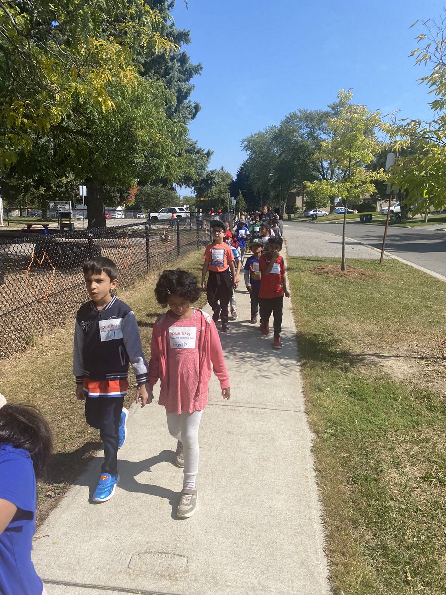 What a beautiful day to support our hero, Terry Fox <a href="/LC3_TDSB/">TDSB LC3</a> <a href="/tdsb/">Toronto District School Board</a> <a href="/TerryFoxCanada/">Terry Fox Foundation</a>