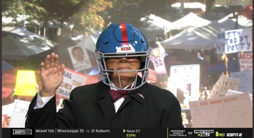 hollaa_backk's tweet photo. It’s gameday https://t.co/khtipNN9FZ