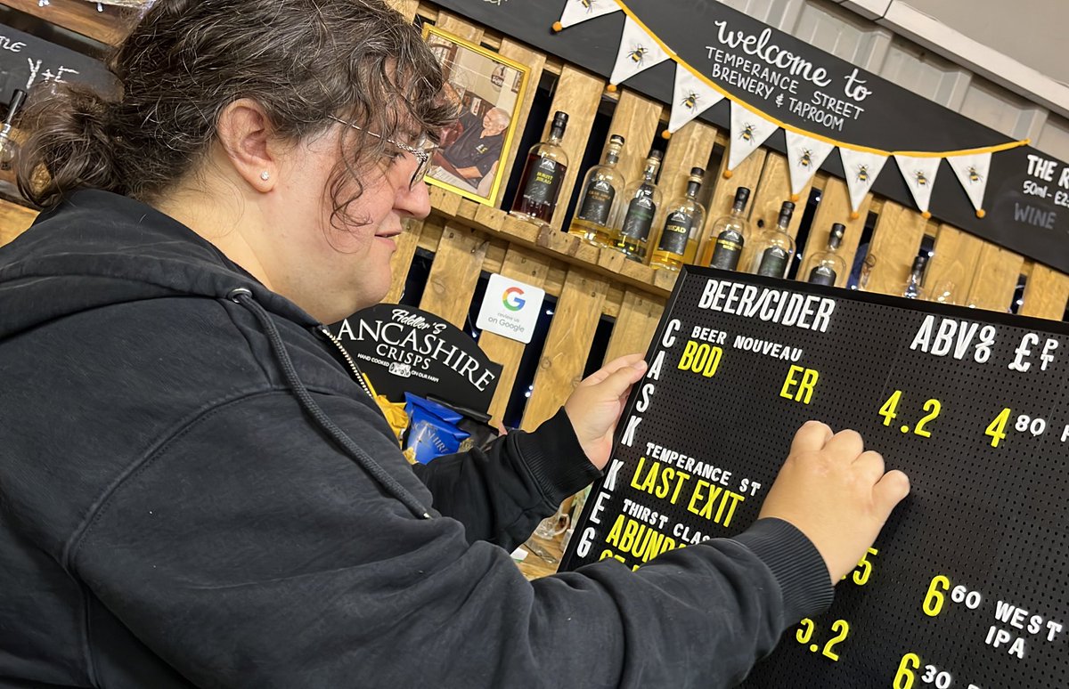 We tapping a new cask is better than pouring it away … fresh @BeerNouveau Body Snatcher pouring now and it tastes delicious!