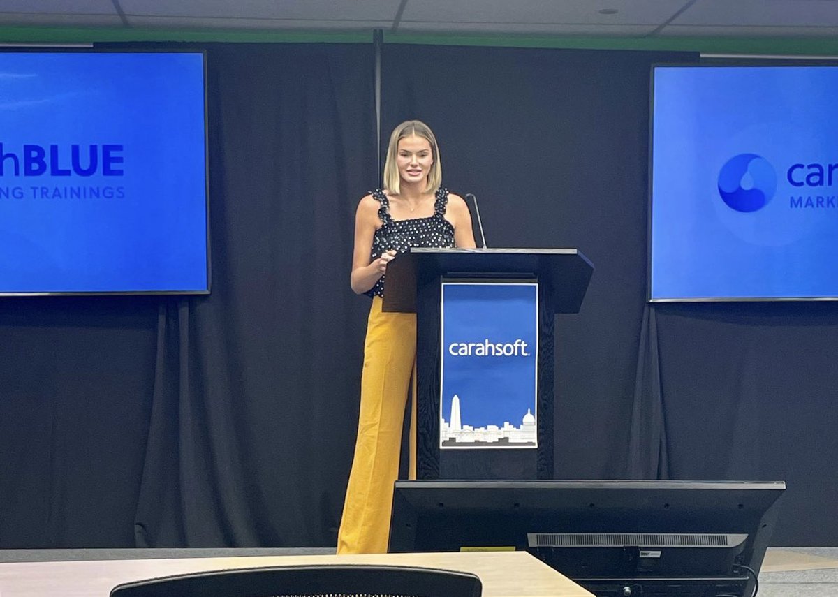 Last week was all about learning and sharing insights at the CarahBlue Trainings held at the Carahsoft Headquarters in Reston, Virginia! The privilege to lead a session on best practices for photo and video coverage at large events and trade shows made it even more thrilling.