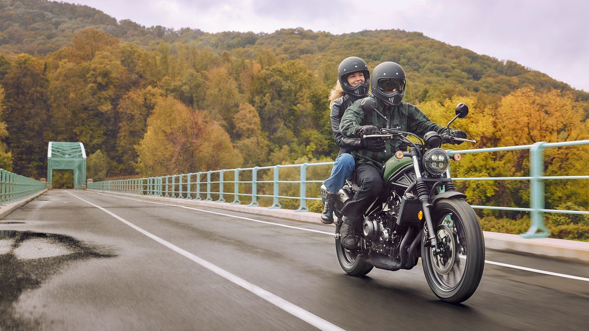 HondaMotoCA's tweet photo. The fall colours are starting to emerge, so why not plan a weekend trip to enjoy them? Share with us your favourite spot for leaf peeping this autumn!
Learn more: https://t.co/yNJ5sVMaaK
#SCL500 #FallRide #FallColours https://t.co/X4symdmldz