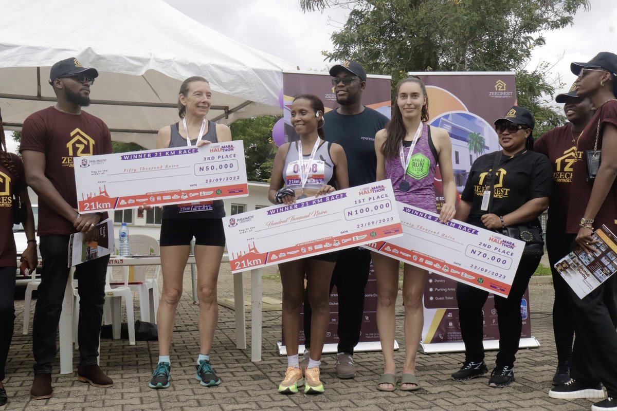 MagdaleneLagu's tweet photo. This one goes up there as one of the hardest races I've ever ran. Huge lessons learnt about not giving up & managing one's emotions πππ
even when things feel impossible. Thank you #Abuja for this incredible experience ππ€π #ARCERS Half Marathon @abujarunclub @ealingeagles https://t.co/0nLzK7bBzH