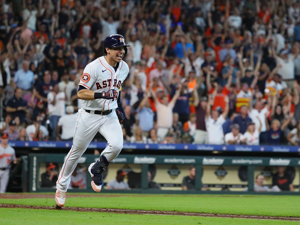 brianmctaggart's tweet image. Mauricio Dubón had been trying to meet Adam Wainwright for years after Wainwright helped his native Honduras get clean water. They finally hooked up in June, and a friendship was born.

"He had no idea how he impacted people."

Check out the Newsletter!

view.mail.mlblists.com/messages/16954…