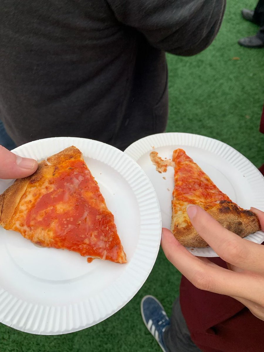 SpacGuru's tweet photo. Rainy but happening right now #OneBiteFest @stoolpresidente 
#Brooklyn #Pizza 3-5 minutes wait per stall. Had prepaid parking but parked somewhere else. @OneBiteFest who’s here?
#Small bite sized slices. Good for tastes. #Ophelia is here. #OneBite https://t.co/H5A06QmzUD
