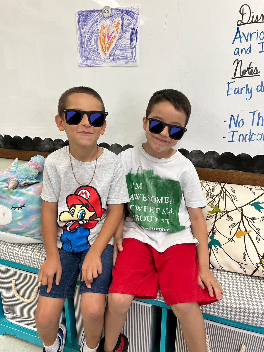 StadleyRough's tweet image. 😎 Super @StadleyRough Students 
#STRsecondgrade