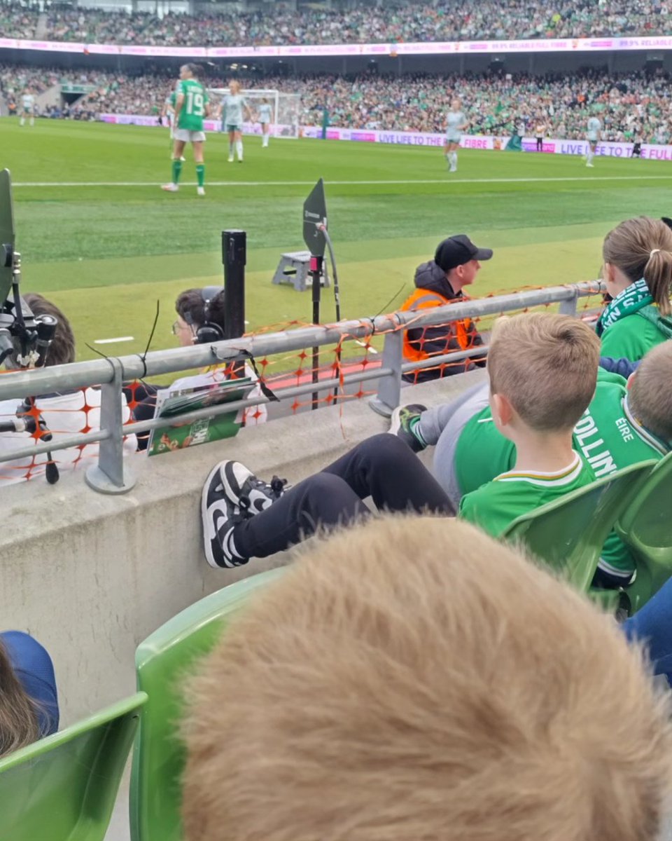 There’s never been a better time to become involved with women’s football in Ireland! 
So get involved coach,ref, play. 

Such a pinch me moment to be sitting in the Aviva with my boy watching the women's game!
 Such a great day out for us ⚽💚🇮🇪

#coygig
#comeoneileen