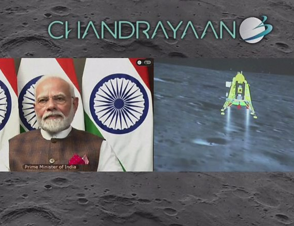 So the Indian moon lander #Chandryaan3  didn't send us back a single high-resolution photo? 

“달은 너무나도 춥구나”…영원히 잠든 인도 ‘달 착륙선’ seoul.co.kr/news/newsView.…