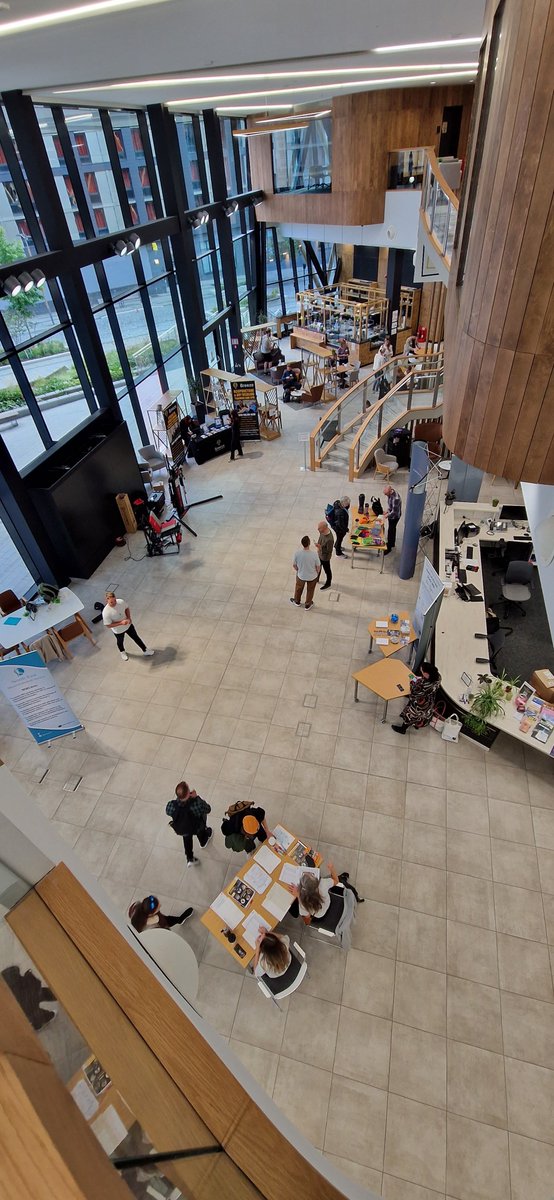 Josh Bell tweet media