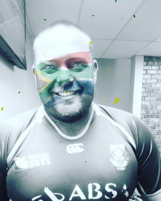 michellevb2010's tweet photo. Go BOKKE🇿🇦💚
#gobokke #rwc2023 #sarugby #loverugby #springboks #springboksupporter #proudlysouthafrican https://t.co/QI3qTfhAuo