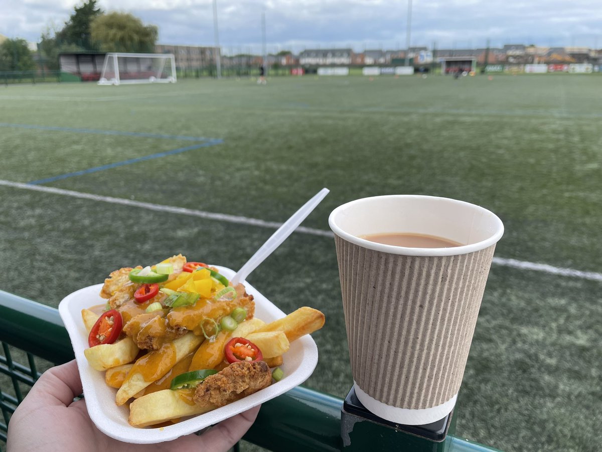 GroundhopperGuy's tweet photo. Some quality munch @lowerbreck today katsu Chicken curry with chips and rice for just a fiver! ๐๐๐#restaurantgrade @FootyScran https://t.co/Sydw2AzQkb