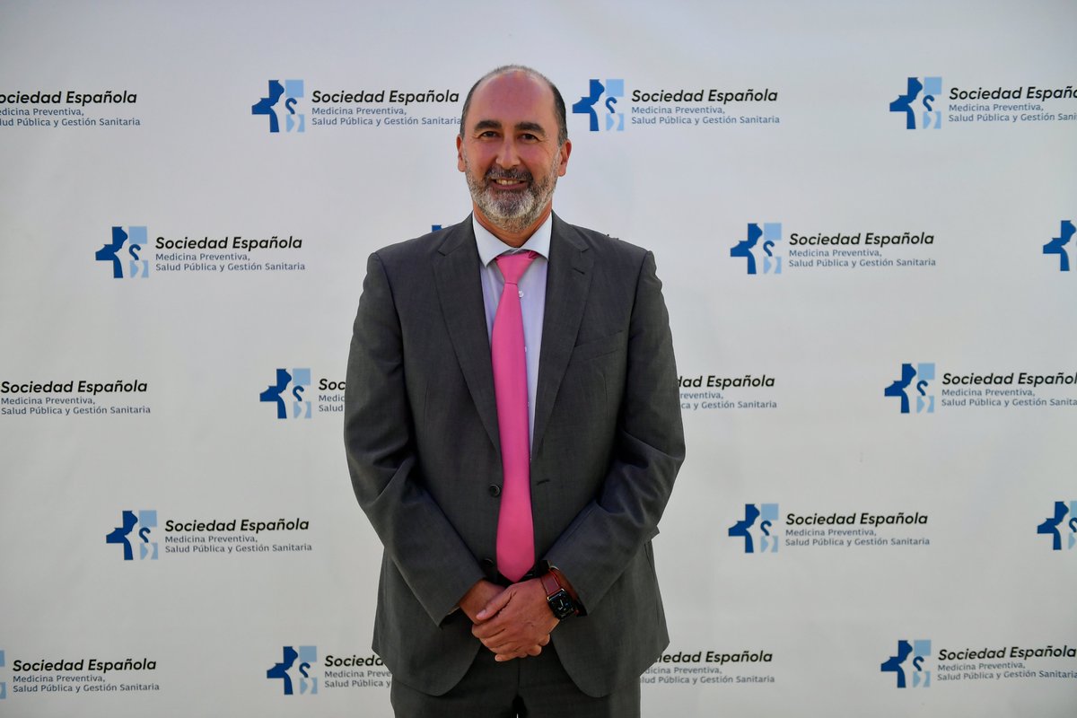 🔘El Dr. Manuel García de la Vega Sosa, nuevo presidente de la Sociedad Española de Medicina Preventiva, Salud Pública y Gestión Sanitaria. 
▶Conoce al resto de miembros de la Junta Directiva: acortar.link/YKK6Iv