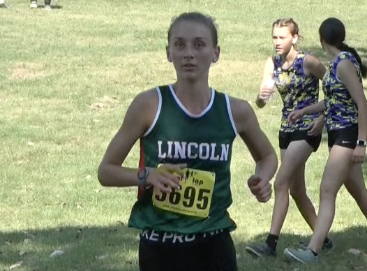 Channel1450com's tweet photo. Becca Heitzig continues to amaze - The Lincoln senior wins the 2023 Springfield Invite (highlights &amp; an interview included)

Glenwood girls team take home the title (highlights &amp; an interview with Ally Knudson

Highlights &amp; results from the boys race too
https://t.co/rSjEq5oadt https://t.co/VB73HIhmB8