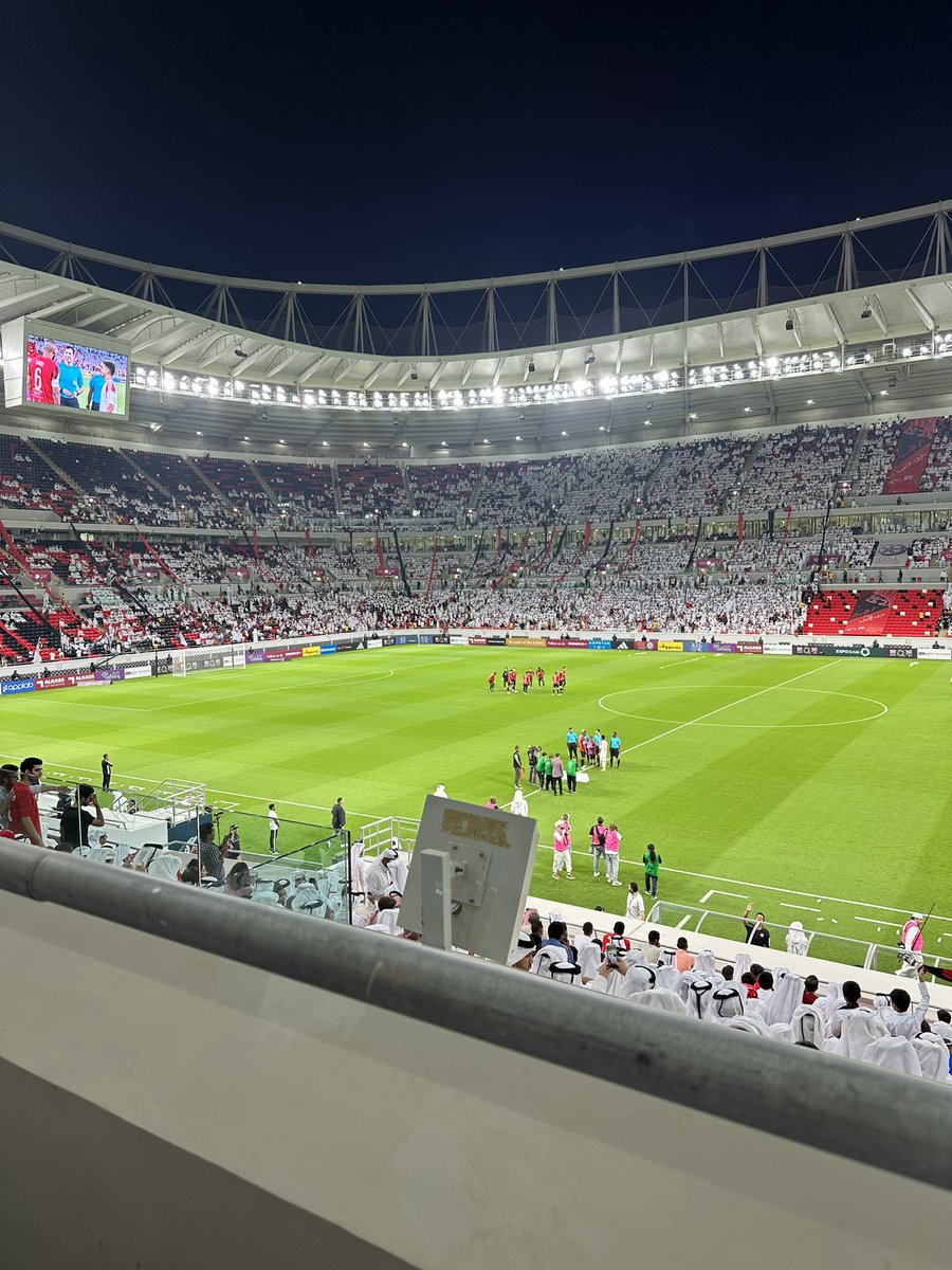 oz5____'s tweet photo. قُضي الأمر 
القاعدة الجماهيرية الأكبر في قطر 🔴⚫️ https://t.co/yEPZqQuSz0