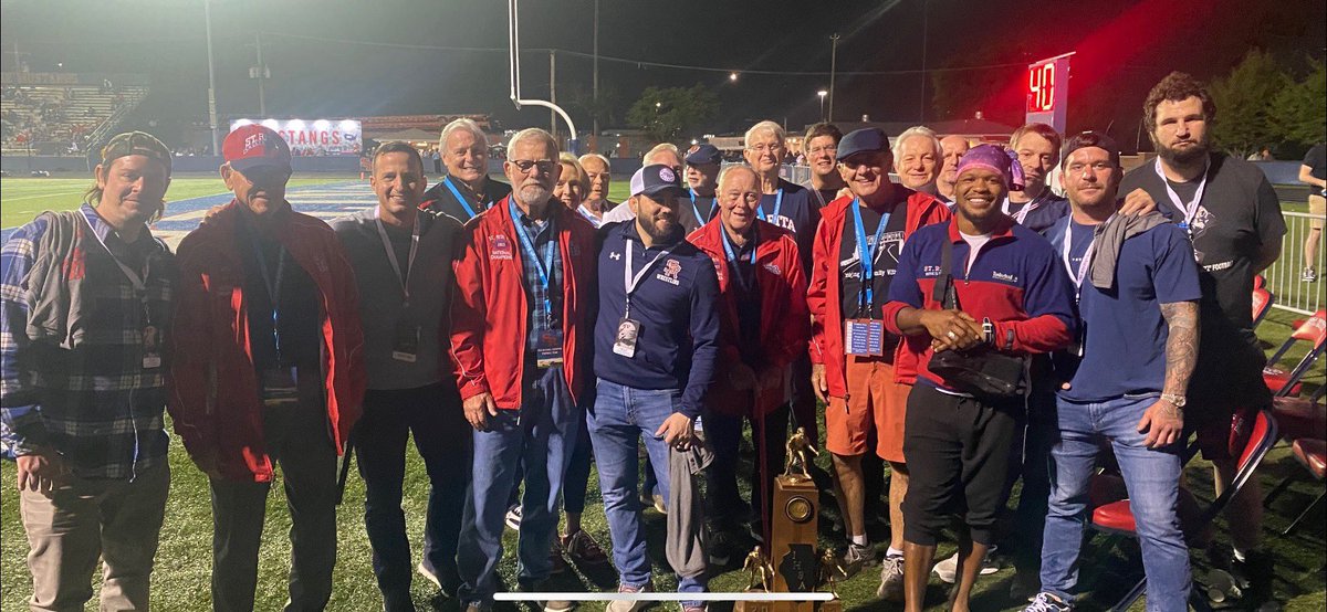 LegacyStangs's tweet photo. What a great night yesterday for Homecoming in Doyle Stadium. We welcomed back two legendary teams, the 1963 National Champion Football team and our 2003 Wrestling State Champions! Thank you for coming out and cheering our Mustangs to a victory. #PrideAndTraditionNeverGraduate https://t.co/faaseOWy8V