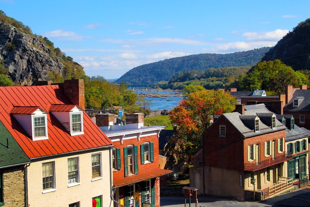 GetThePicture Travel Photography (@travelphotoduo) on Twitter photo Check out our article on a picturesque fall road trip through the beautiful state of West Virginia, posted today on the USATODAY 10Best Twitter site. #10Best <a href="/10Best/">USA TODAY 10Best</a> #WestVirginia #fallroadtrip
x.com/10Best/status/… Check out our article on a picturesque fall road trip through the beautiful state of West Virginia, posted today on the USATODAY 10Best Twitter site. #10Best <a href="/10Best/">USA TODAY 10Best</a> #WestVirginia #fallroadtrip
x.com/10Best/status/…