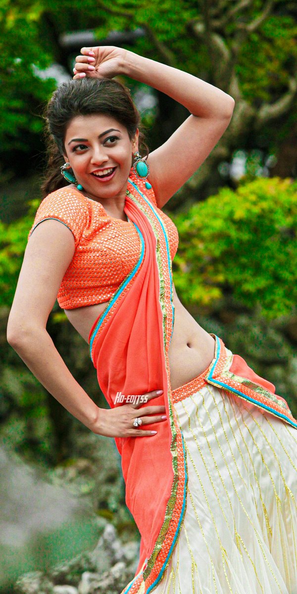 F6uCE9GboAAJbxL?format=jpg&name=medium