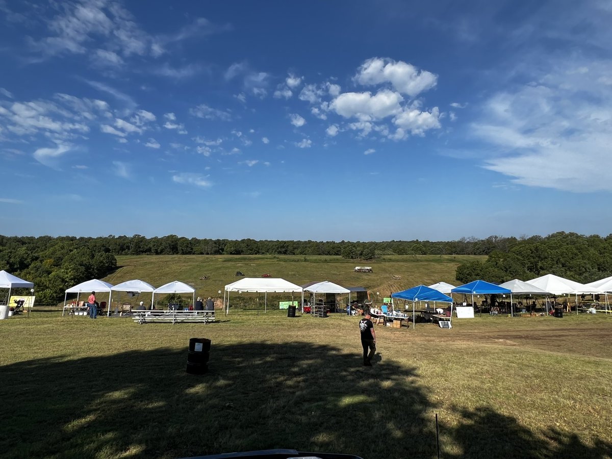 SparkysTech's tweet image. About to light this hill side off with high explosives and lead #ofasts