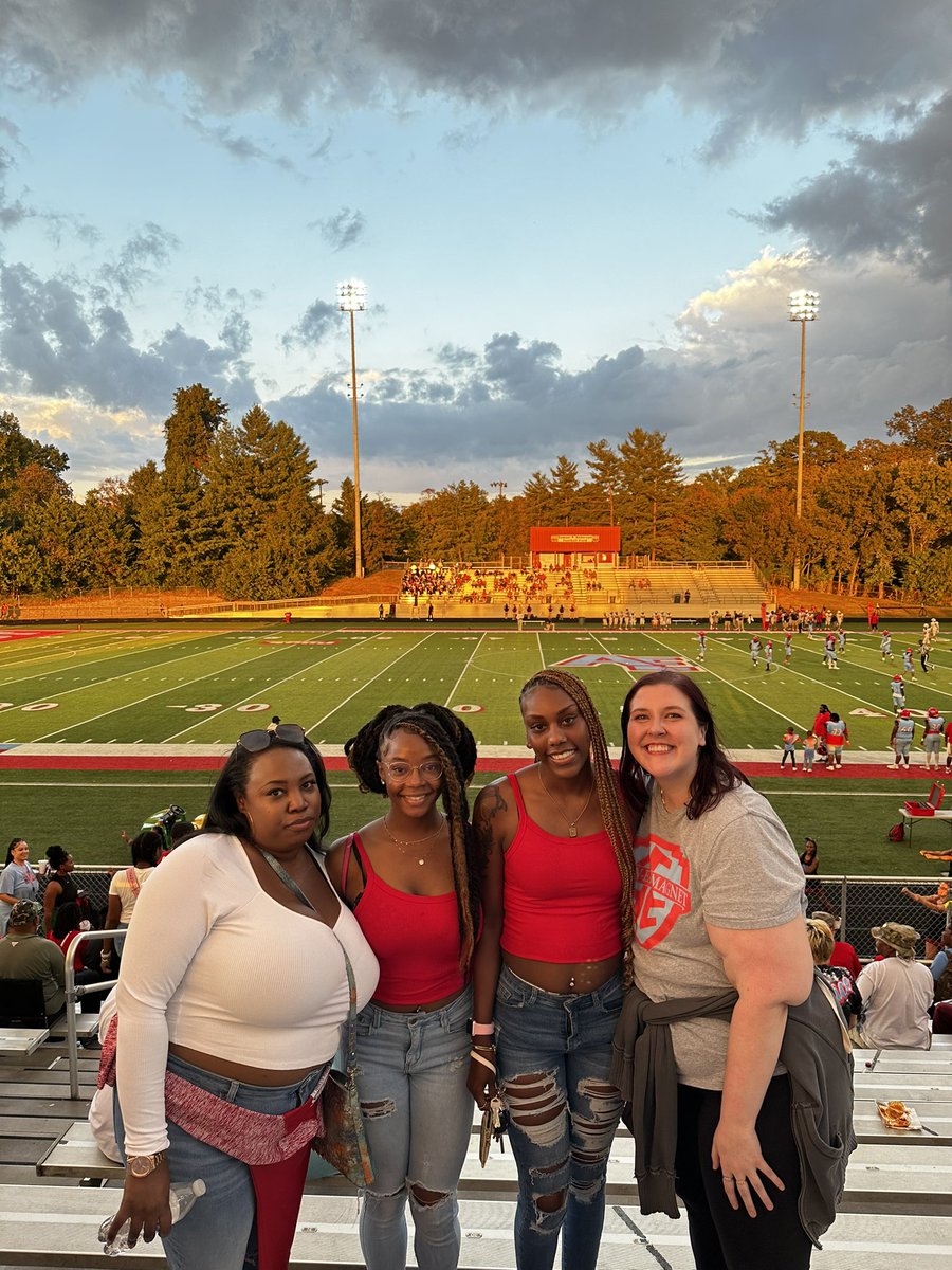 jenna watson tweet media