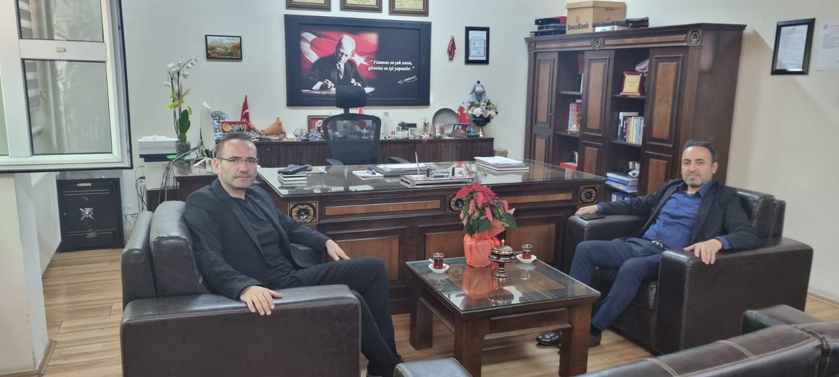 abdurrahman_ada's tweet photo. Geçmişte birlikte çatıştığımız Eğitim camiasının emektarları kardeşlerimi ziyaret edip başarılar diledik. #eğitim #abdurrahmanada #kardef #eskardef #okul #idareci https://t.co/E0JijEVGPg