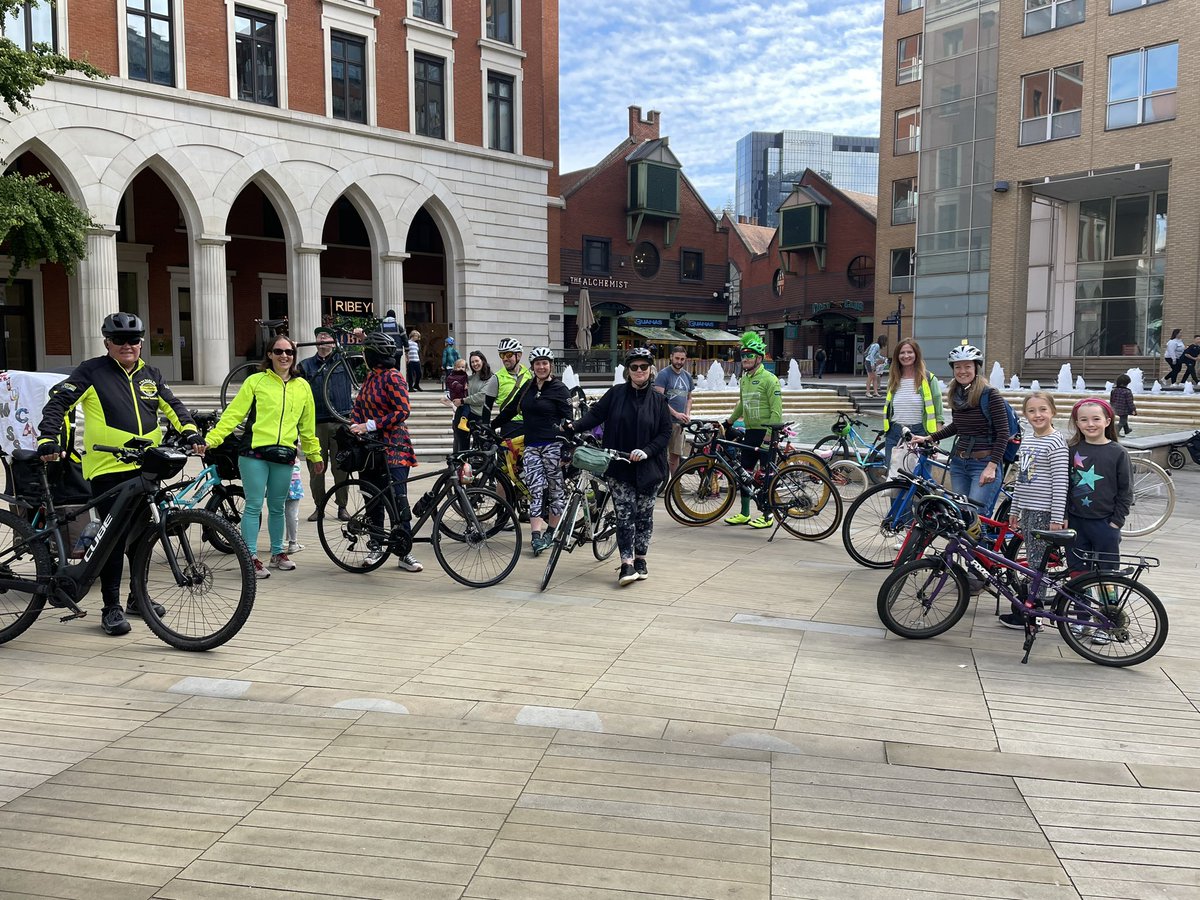 Thanks to everyone who came to #Birmingham #KidicalMass this morning, on such a lovely sunny day 😎 #StreetsForEveryone