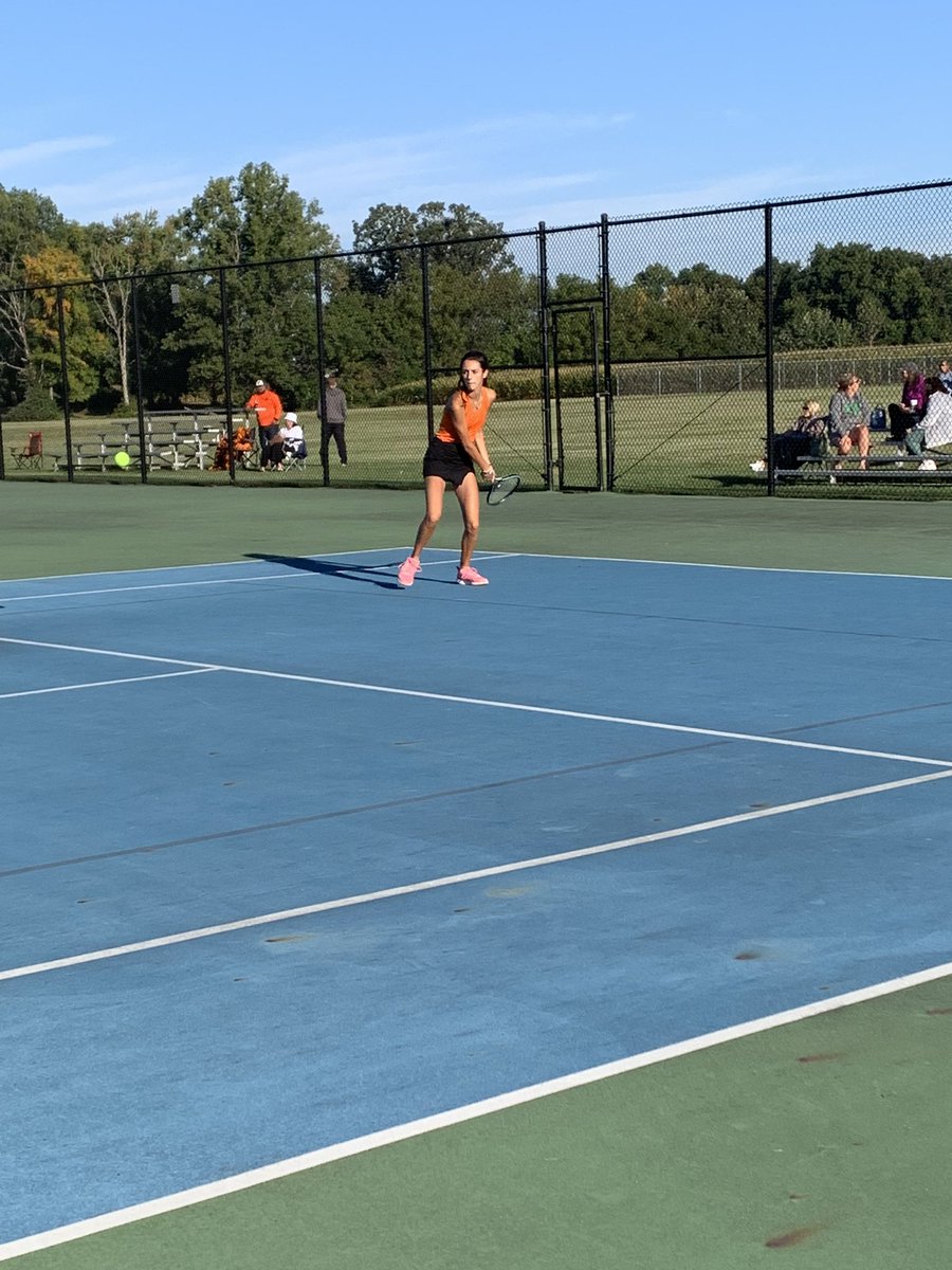 ladycanetennis's tweet photo. Coaches Classic underway at Wilmington High School
🎾Blanchester
🎾Talawanda 
🎾Ursaline Academy
🎾Wilmington 
@GCTCATennis https://t.co/PDvuHbSur8