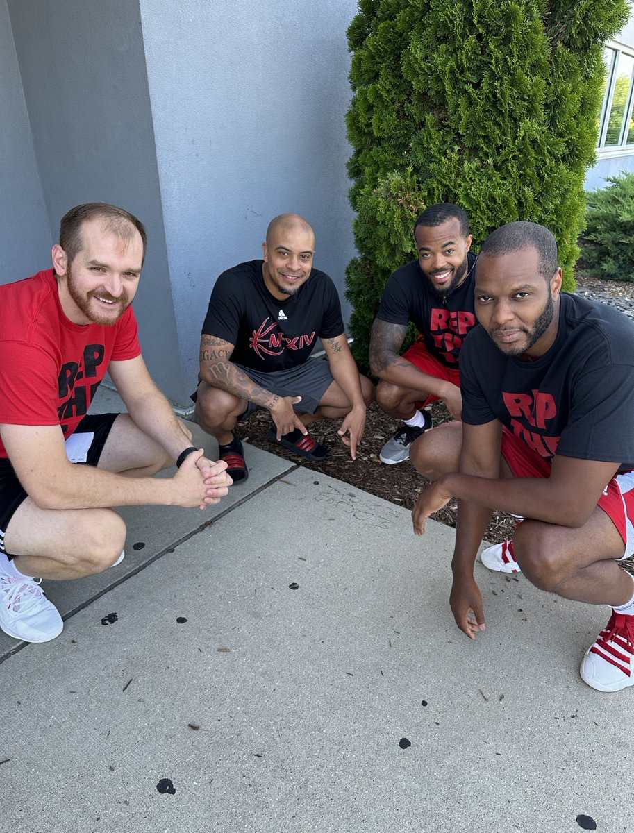 M14Hoops's tweet image. “The foolish man looks for happiness in the distance … the wise grows it under his feet.” #Grateful

To the M14 Community ~ We are eternally and wholeheartedly thankful for you. 

Happy M14 Day‼️

#14YearsLater 
#Repthe14 
#14sDream
#WhereDreamsBecomeReality