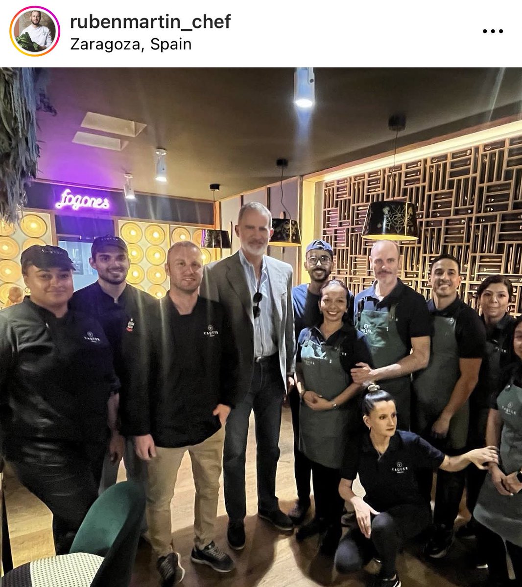enjoyzaragoza's tweet photo. Hoy el Rey de España, Felipe VI, ha comido en @tajo_bajo😍👏
.
El restaurante está situado en Plaza del Pilar #Zaragoza
.
Foto de @rubenmartin_chef Hoy el Rey de España, Felipe VI, ha comido en @tajo_bajo 😍 https://t.co/CDdyuIfNhn
