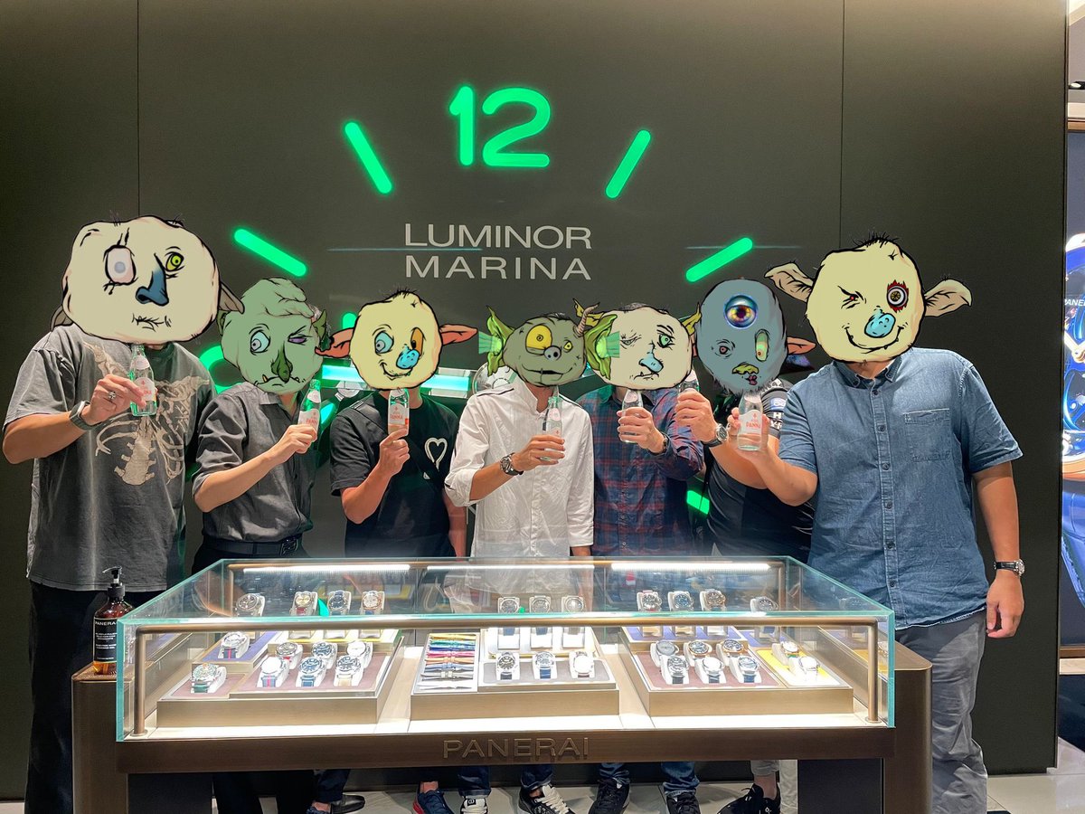 mojoppg's tweet photo. Band of goblin hanging around just drinking plain water and advocating on the need to having a bottle of water 💚

Thanks @0xleefoundation for organising this small meet up 💚 https://t.co/m71Hw4thmf