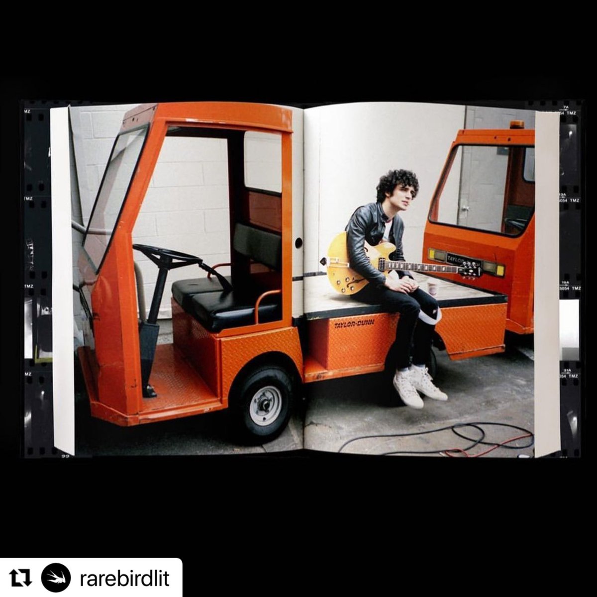 CodeSmyth's tweet image. “A testament to how friends can survive NYC, youth, life, art and rock ‘n’ roll.”  

The Strokes - The First Ten Years (Hardcover edition) 

Releasing world wide on 10-24-23 

#thestrokes 
#thestrokesthefirsttenyears