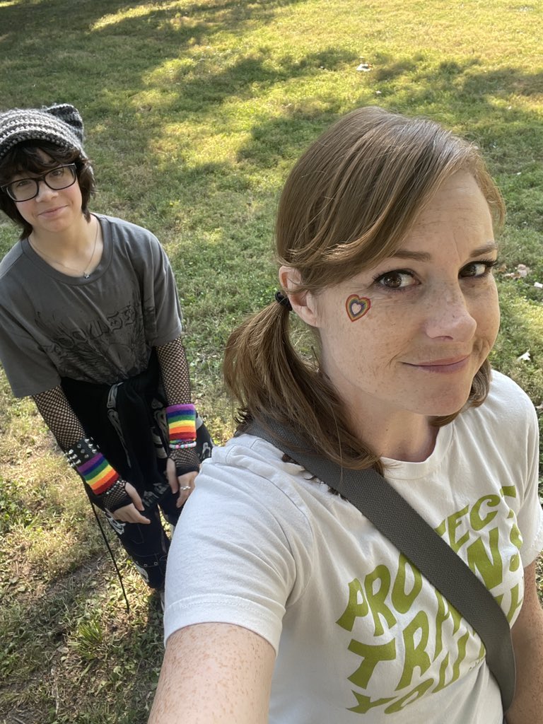 MebaRackentyre's tweet photo. WE ARE HERE #towergrovepride https://t.co/XgIvXzsT01