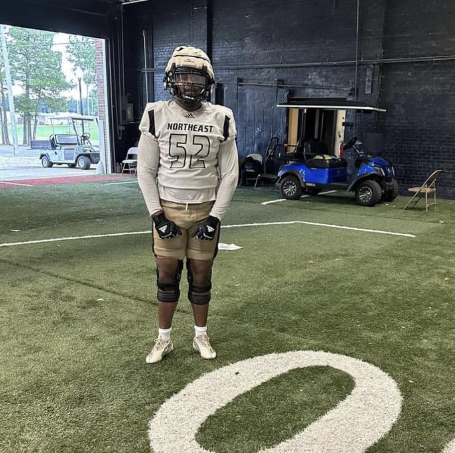 UpnextRj's tweet image. First 3 games🆙❗️3-0
hudl.com/v/2LqBm8