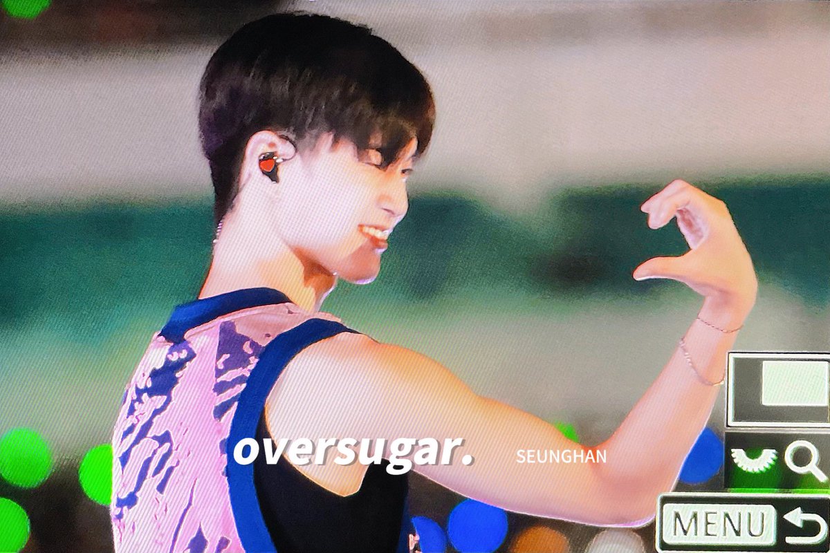 oversugar1002's tweet photo. 230923 #승한 #SEUNGHAN #라이즈 #RIIZE #SMTOWN_LIVE_2023_JAKARTA https://t.co/pLekxyCrVB