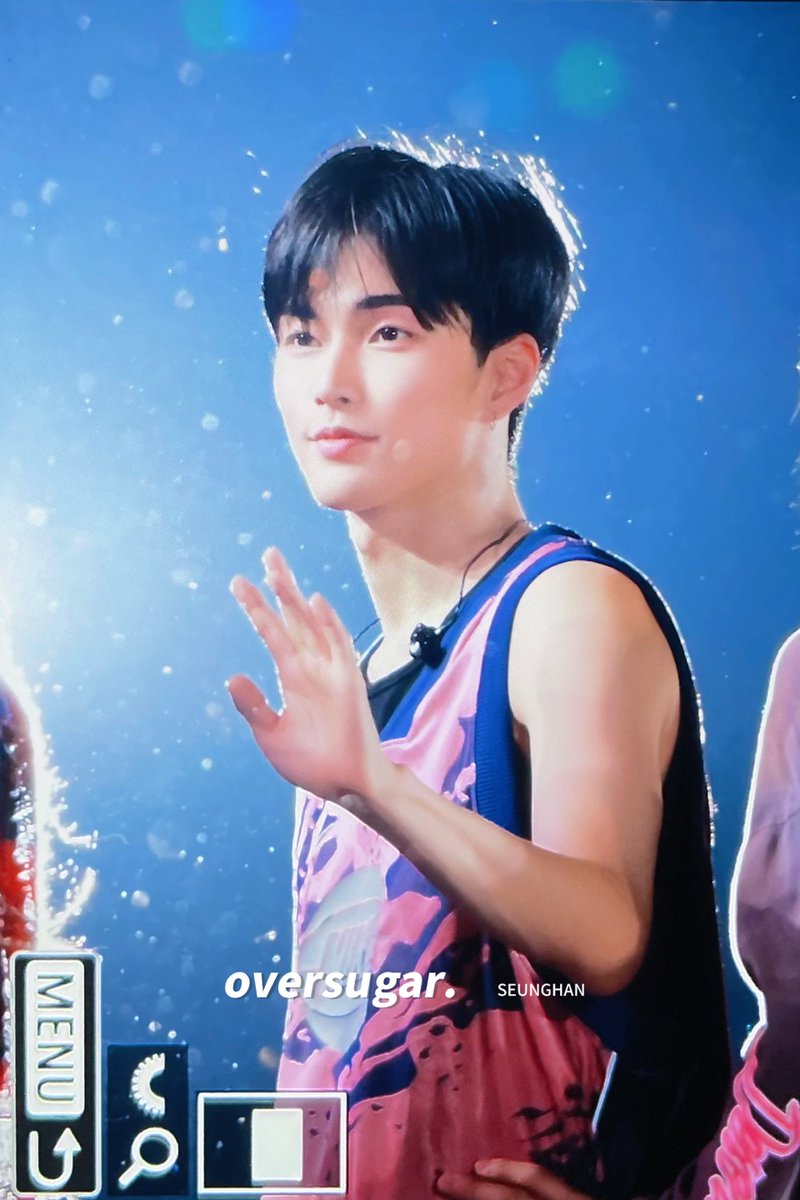 oversugar1002's tweet photo. 230923 #승한 #SEUNGHAN #라이즈 #RIIZE #SMTOWN_LIVE_2023_JAKARTA https://t.co/pLekxyCrVB