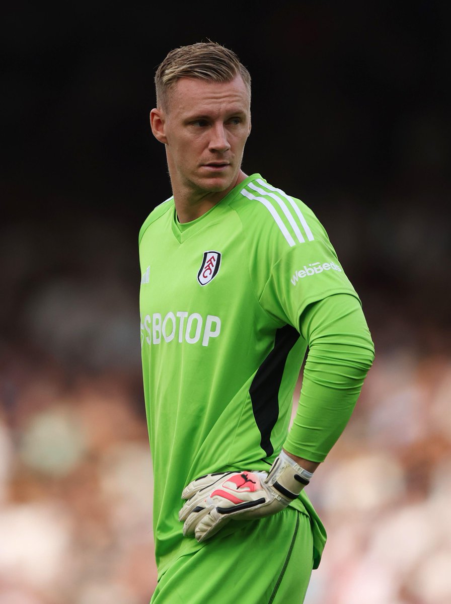 No goalkeeper has more Premier League clean sheets this season than Bernd Leno (3). 👏

#CRYFUL