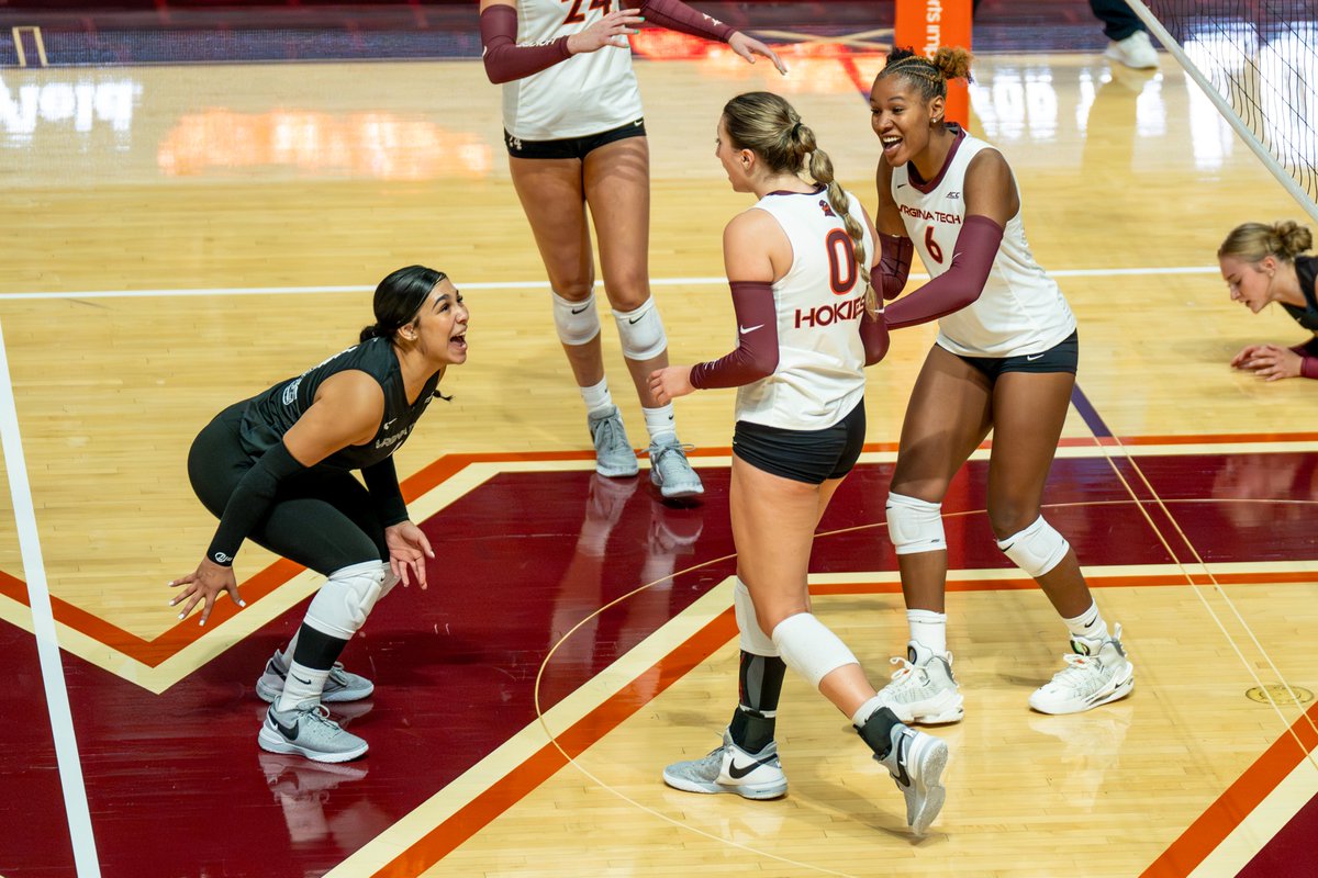 Some of the best shots from our first taste of conference play📸