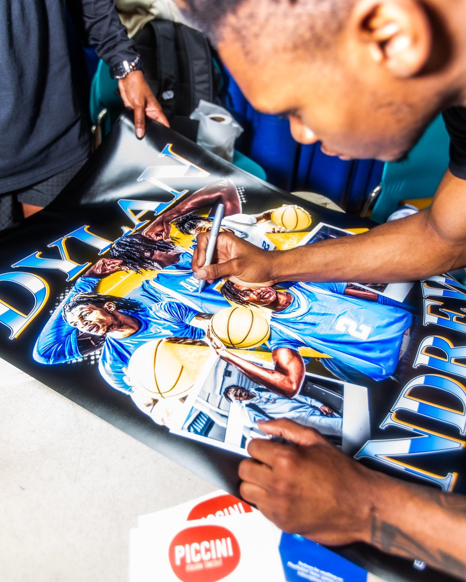 TheeCoachBreeze's tweet image. The CAMP DA  give away posters are at another level!!!! @dylan_andrews4.. So 🔥🔥🔥🔥 #ucla #uclambb #gardenaraised #mudcity
