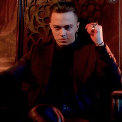BreninCastello's tweet photo. #NovaFotoDePerfil https://t.co/mB11hBGNR1