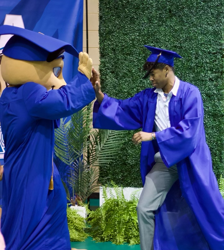 UltimateMedical's tweet photo. Commencement Day is a time to reflect on your journey &amp; celebrate how far you've come. From late-night study sessions to overcoming challenges, you've shown incredible determination. Share a story of a memorable moment or accomplishment during your time at UMA!🎓 #UMAgrad https://t.co/6k1FRshZxk