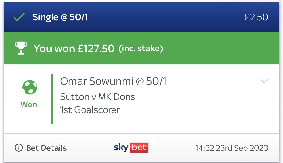 onecrapguy's tweet image. Fantastic afternoon at @suttonunited - thanks for dinner Omar! #SuttonFC