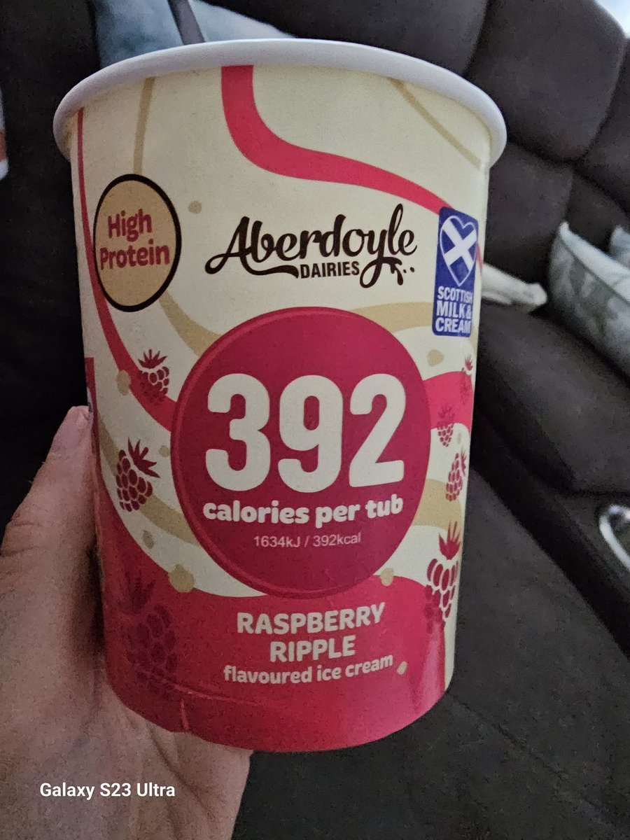 Conjasnat3's tweet photo. @LidlGB I think your production missed something in my raspberry ripple ice cream, devastated this is my treat day ☹️ https://t.co/T6P7Sqr7aT