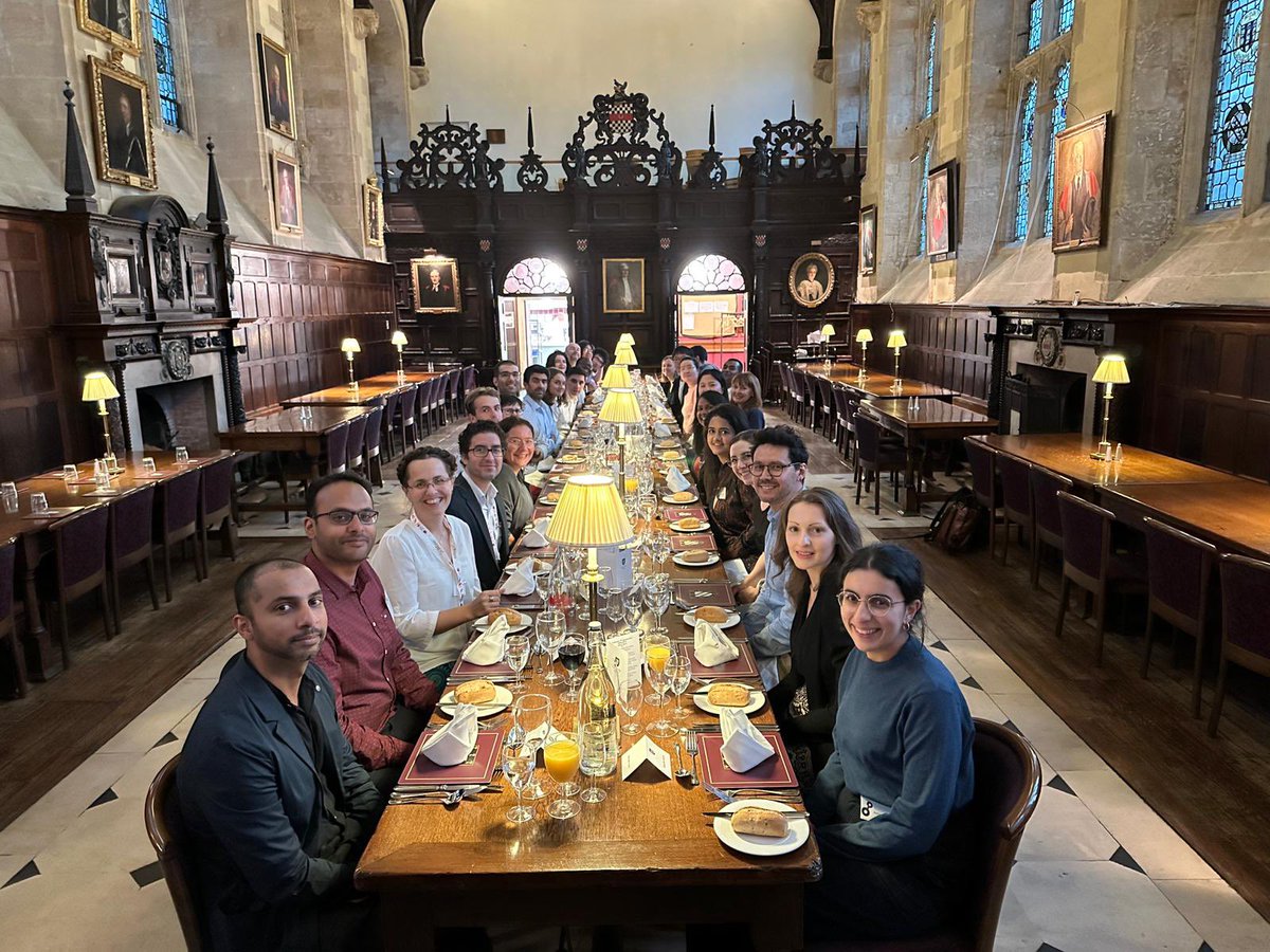 Robinson Research Group (@cvr_research) on Twitter photo The Robinson Group away day 2023!
Thanks to <a href="/omasstx/">OMass Therapeutics</a> and <a href="/ExeterCollegeOx/">Exeter College, Oxford</a> for having us
#TeamMassSpec #awayday
<a href="/KavliOxford/">Kavli Institute for Nanoscience Discovery, Oxford</a> <a href="/OxfordChemistry/">Oxford Chemistry</a> The Robinson Group away day 2023!
Thanks to <a href="/omasstx/">OMass Therapeutics</a> and <a href="/ExeterCollegeOx/">Exeter College, Oxford</a> for having us
#TeamMassSpec #awayday
<a href="/KavliOxford/">Kavli Institute for Nanoscience Discovery, Oxford</a> <a href="/OxfordChemistry/">Oxford Chemistry</a>