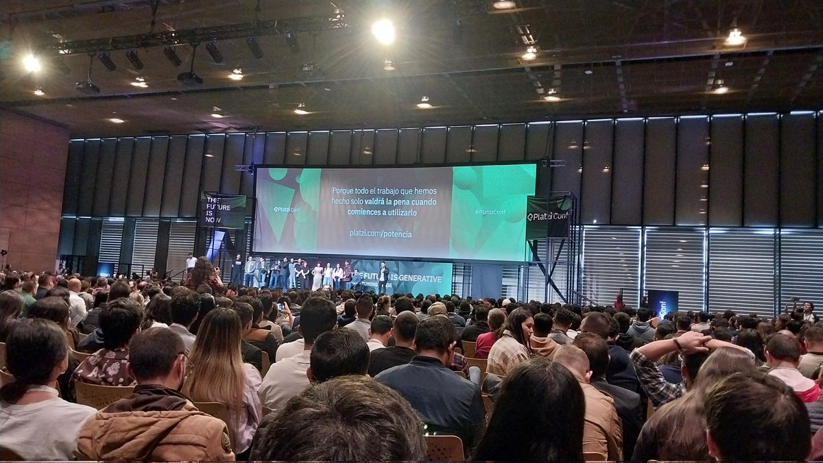 Carolcavas's tweet photo. #PlatziConf
Estaremos agradecidos con las nuevas funcionalidades, me gusta  la coherencia entre enseñar  tecnología y usar la tecnología para mejorar lo que se tiene, para facilitarnos el proceso de aprendizaje. Bienvenida ADA!!! https://t.co/GHgQYR7Zrx