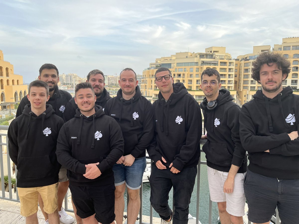 PokManager_app's tweet image. Les beaux sweats @PokManager_app  sont de sortis !
Gl a tous sur le @partypoker millions de Malte