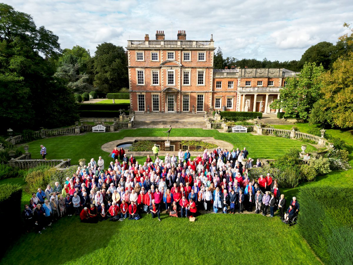 Newby Hall (@newbyhall) on Twitter photo Newby Hall & Gardens gave a warm welcome to nearly 300 members of the <a href="/TrefoilGuild/">Trefoil Guild UK</a> celebrating the organisation's 80th anniversary! Cream Tea on the borders, don't mind if I do.
Thanks to <a href="/GylesB1/">Gyles Brandreth</a> for the personalised message in the Teddy Bear House Newby Hall & Gardens gave a warm welcome to nearly 300 members of the <a href="/TrefoilGuild/">Trefoil Guild UK</a> celebrating the organisation's 80th anniversary! Cream Tea on the borders, don't mind if I do.
Thanks to <a href="/GylesB1/">Gyles Brandreth</a> for the personalised message in the Teddy Bear House