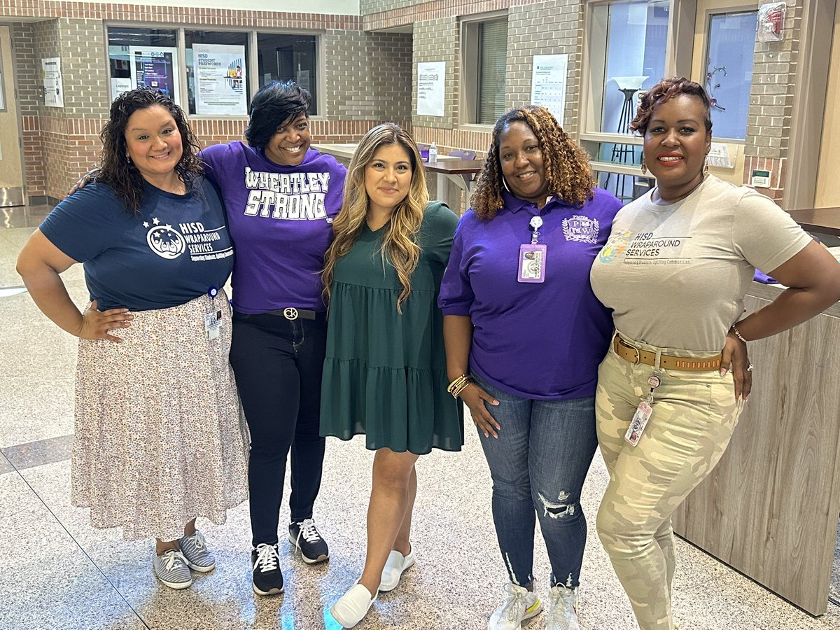 Reunited and it feels so good! ✨ @HISDCentral and @HISD_Wraparound working to reconnect our students! This morning we were able to make an impact and reenroll several students to our schools! #CentralMission @WeLoveWheatley @AlmarazAngie @tyguinn01